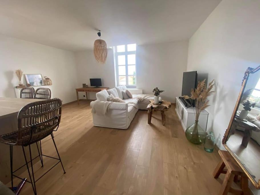 White Wood Apartment Narbonne Ngoại thất bức ảnh